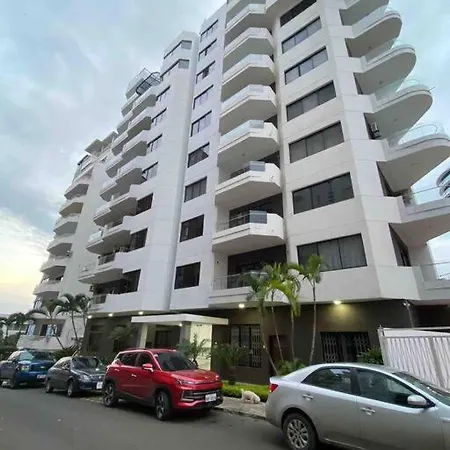 Departamento Comodo Frente A La Playa Manta Exterior photo